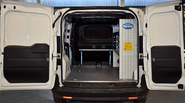 Fiat Doblo con arredi e protezioni Syncro Ultra Friuli