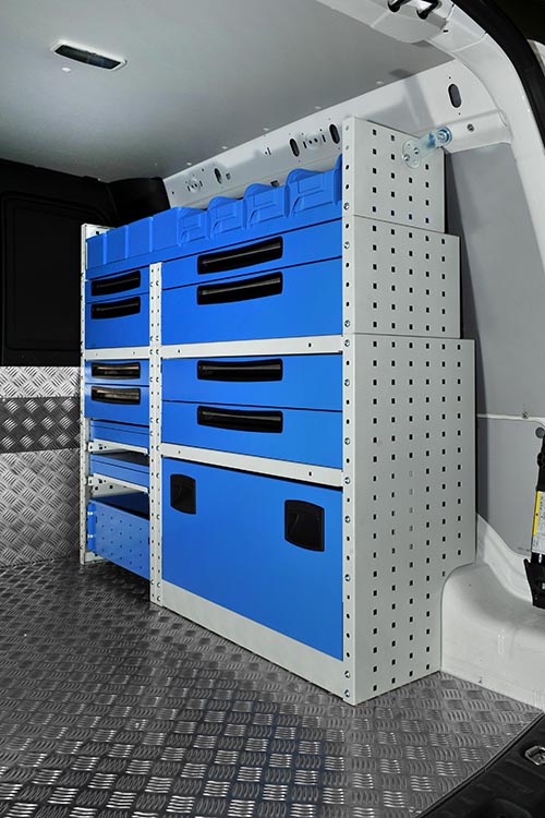 Parete destra di Caddy con cassetti e scaffali Syncro Friuli